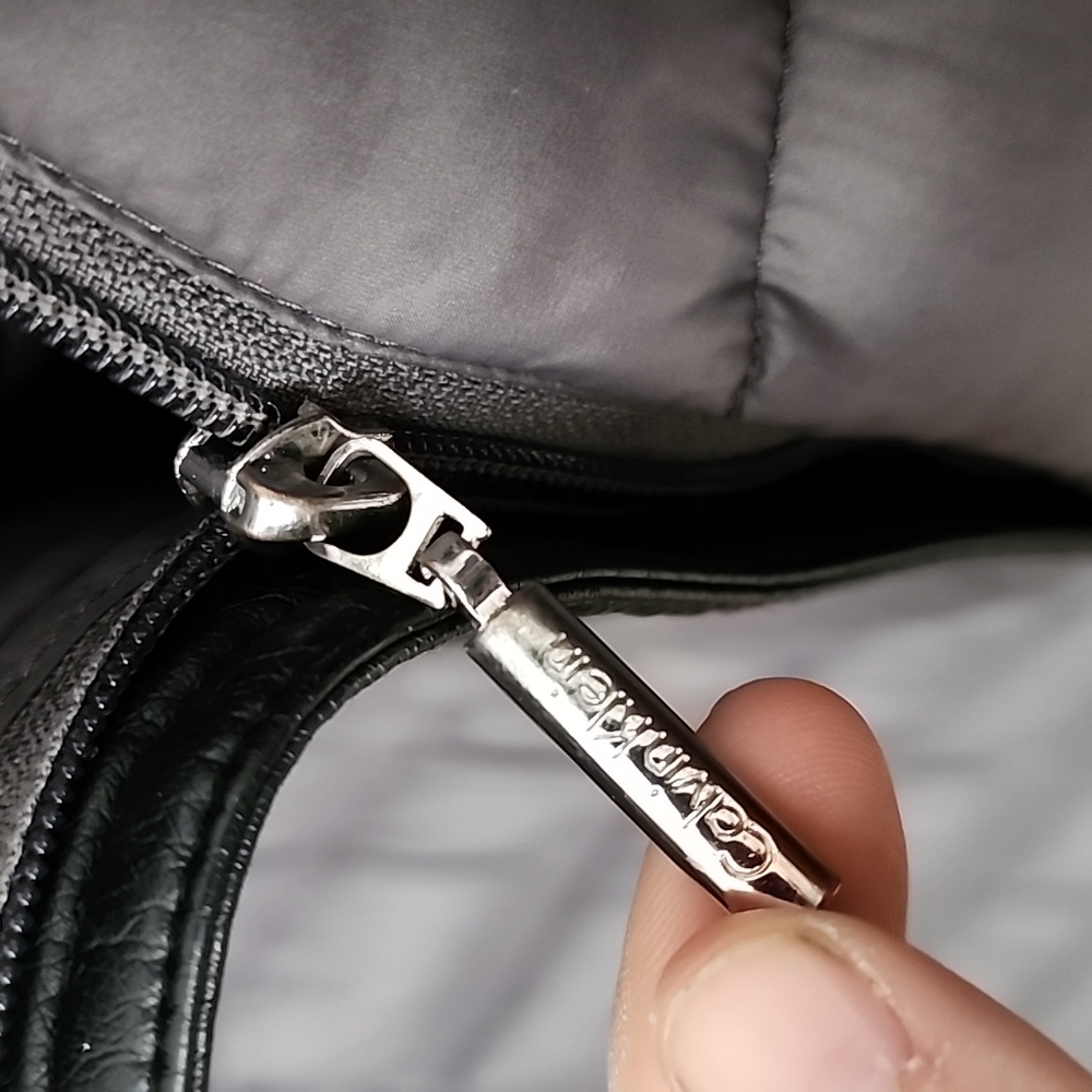Calvin Klein Packable Jacket - Picture 2 of 3
